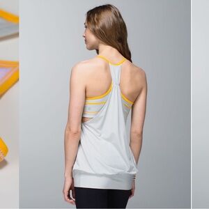 Lululemon No Limits Tank
Silver Spoon / Pop Stripe Heathered Light Grey